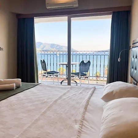 Aurasia Sea Side 3*