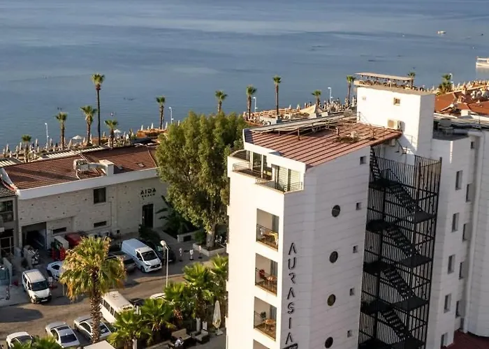Aurasia Sea Side Otel 3*