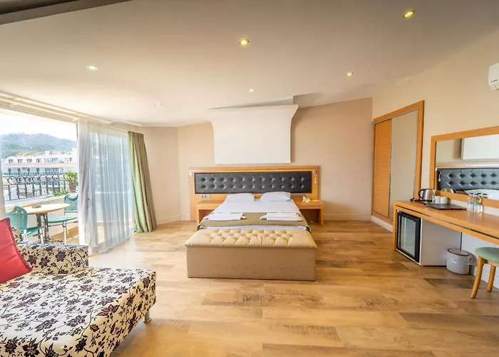 Otel Aurasia Sea Side Marmaris