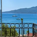 Aurasia Sea Side فندق مرمريس