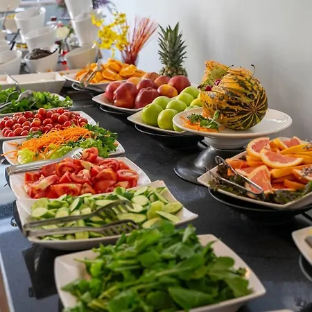 Aurasia Sea Side ホテル 3*