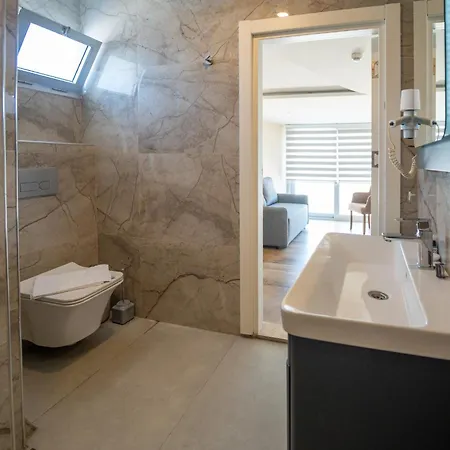 Aurasia Sea Side 3* マルマリス