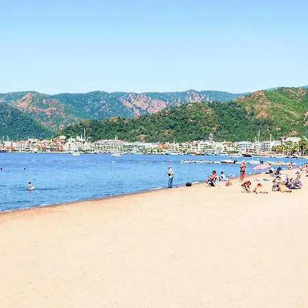 Aurasia Sea Side Μαρμαρίς