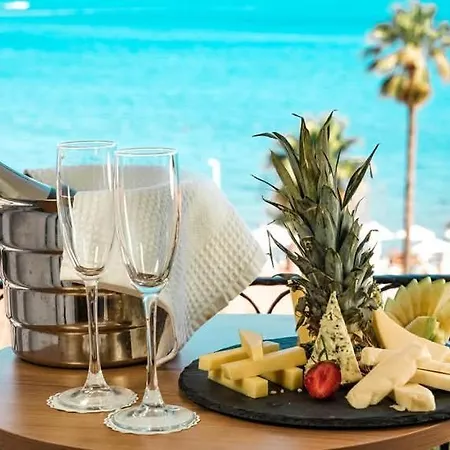 Aurasia Sea Side 3* Μαρμαρίς