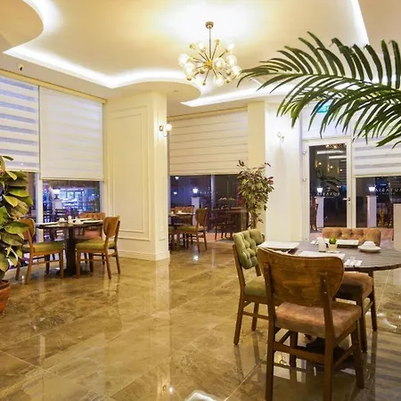 Aurasia Sea Side מרמריס