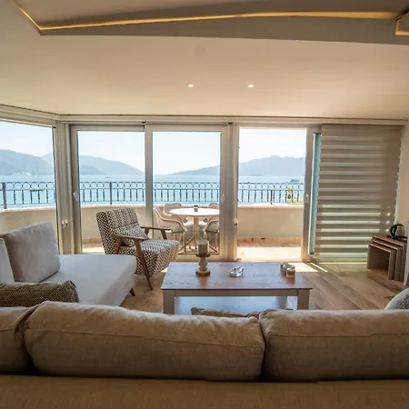 Hotel Aurasia Sea Side