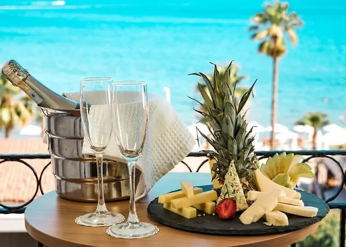 Aurasia Sea Side 3* Marmaris