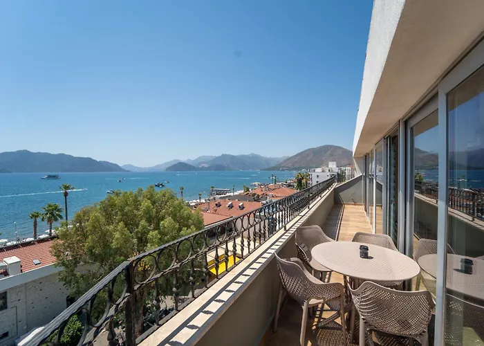 Aurasia Sea Side 3* Marmaris